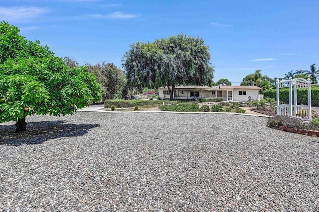1235 Via Rancho Pkwy, Escondido, CA 92029 - view of yard