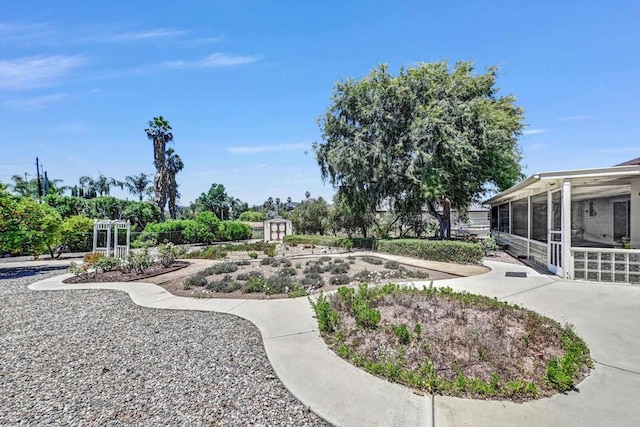 1235 Via Rancho Pkwy, Escondido, CA 92029 - surrounding community