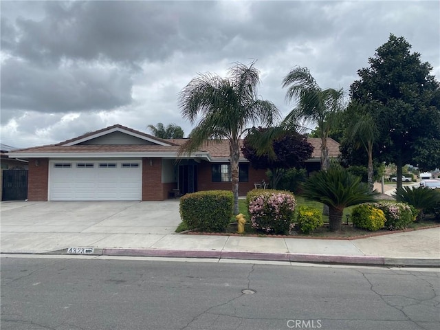 4323 Annisa Ave, Hemet, CA 92544 - single story home with a garage, driveway, and brick siding