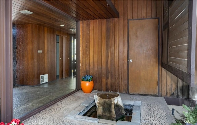 1653 W Cypress Ave, Redlands, CA 92373 - view of exterior entry