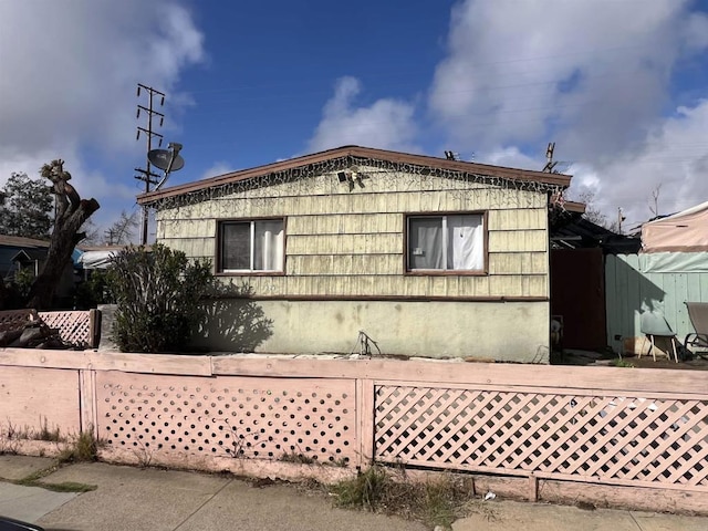 452628 Clairemont Mesa Blvd, San Diego, CA 92117 - view of side of property