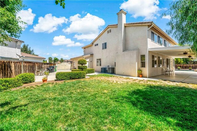 23401 Rouge River Ln, Murrieta, CA 92562 - photo 27