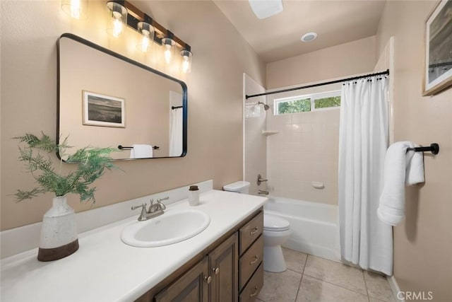 7105 Rayar Rd, Atascadero, CA 93422 - full bathroom featuring vanity, shower / tub combo with curtain, and tile patterned floors