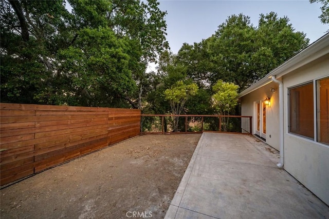 7105 Rayar Rd, Atascadero, CA 93422 - fenced backyard with a patio area