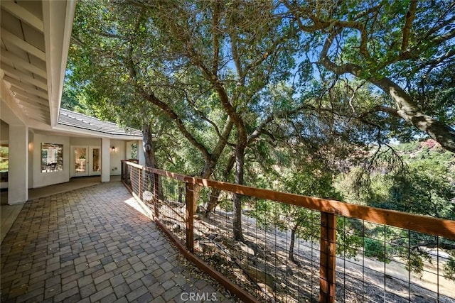 7105 Rayar Rd, Atascadero, CA 93422 - view of patio / terrace