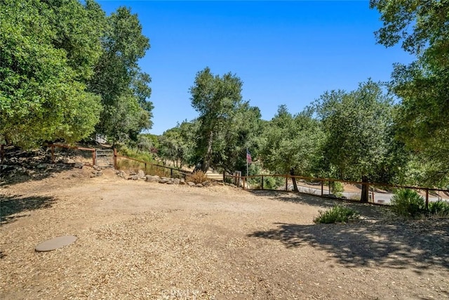 7105 Rayar Rd, Atascadero, CA 93422 - view of yard