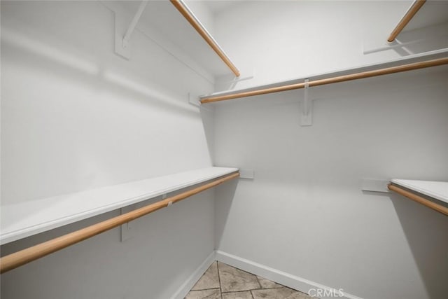 7105 Rayar Rd, Atascadero, CA 93422 - view of spacious closet