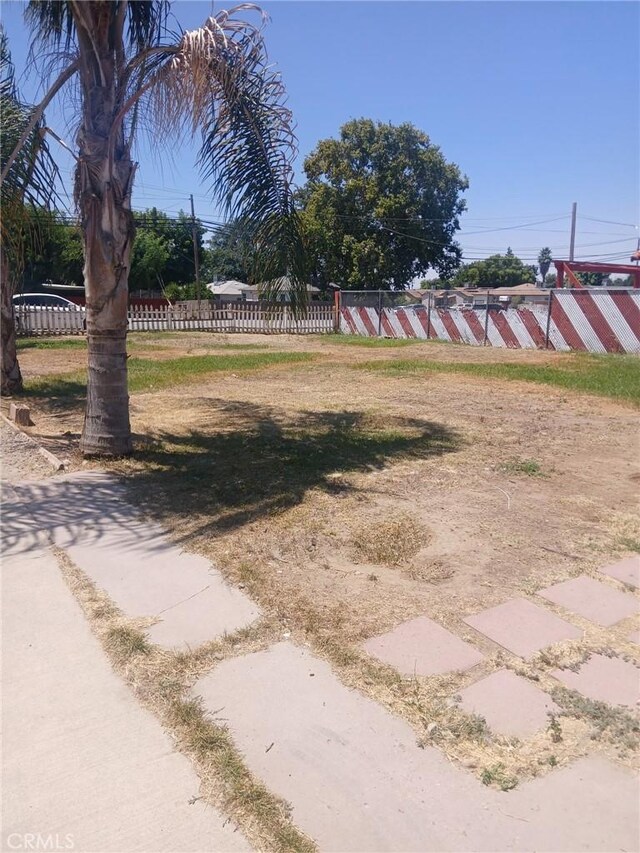 612 China Grade Loop, Bakersfield, CA 93308 - view of yard