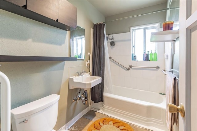 2008 W 166th St, Torrance, CA 90504 - full bathroom featuring shower / tub combo and plenty of natural light