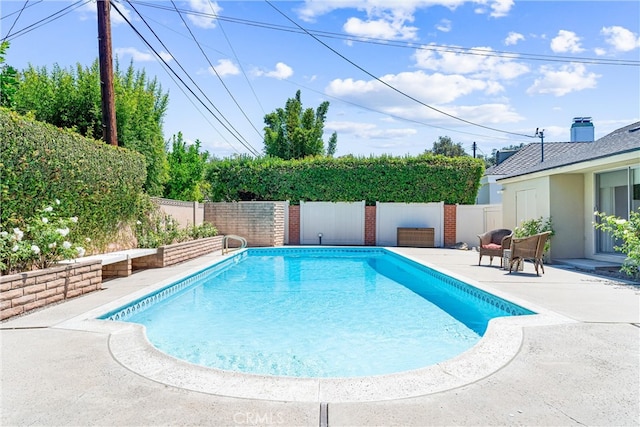 2117 N Westwood Ave, Santa Ana, CA 92706 - view of pool featuring a fenced backyard and a patio area