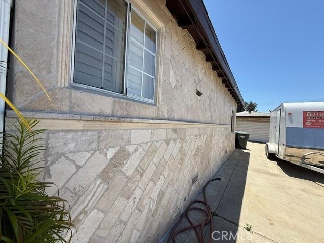 830 W Heber St, Glendora, CA 91741 - view of side of home