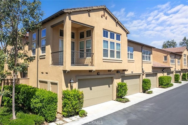 111 Thornhurst, Irvine, CA 92620 - view of property