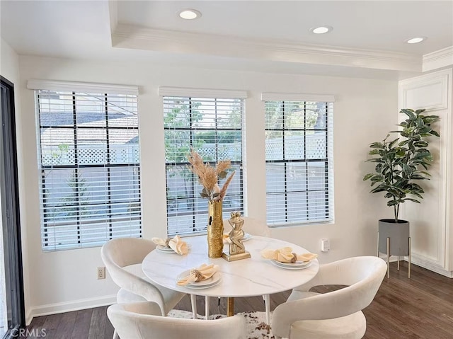 23 Thunder Trl Unit 12, Irvine, CA 92614 - dining room with dark wood-style flooring, ornamental molding, plenty of natural light, a tray ceiling, and recessed lighting
