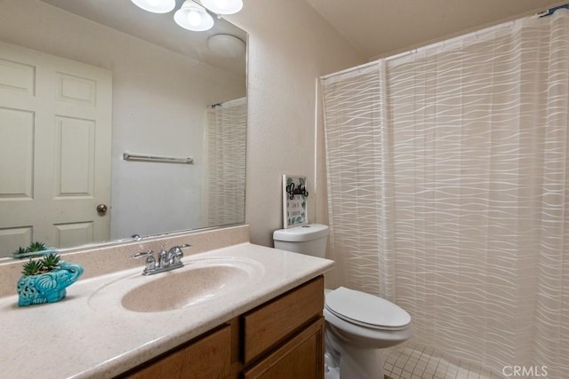 53085 Memorial St, Lake Elsinore, CA 92532 - bathroom featuring vanity and curtained shower