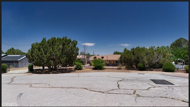 16520 Adelia St, Hesperia, CA 92345 - view of front of home