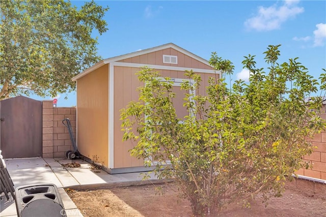 13695 Mesa Linda Ave, Victorville, CA 92392 - view of shed