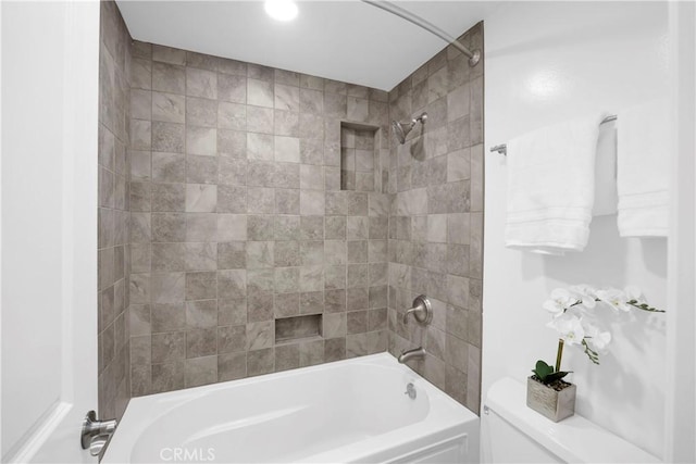 5042 Olympic Dr, Los Alamitos, CA 90720 - full bath with toilet and shower / tub combination