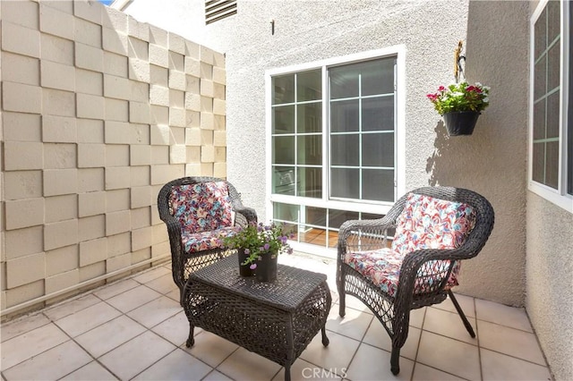 741 Avenida Majorca Unit B, Laguna Woods, CA 92637 - view of patio / terrace