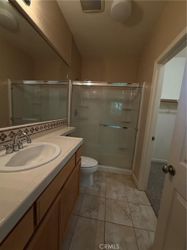 4125 Sattui Ct, Merced, CA 95348 - full bath with a stall shower, vanity, and a spacious closet