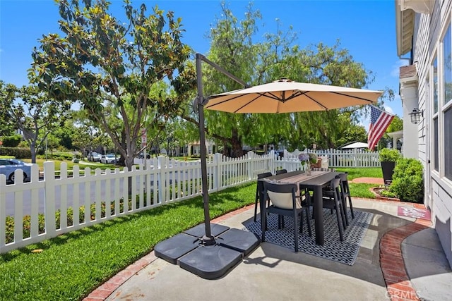 42 Livingston Pl, Ladera Ranch, CA 92694 - view of patio / terrace with outdoor dining area