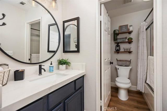 42 Livingston Pl, Ladera Ranch, CA 92694 - bathroom with vanity, wood finished floors, and shower / bath combo with shower curtain