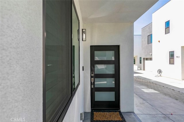 9124 N Nilo Ln, Panorama City, CA 91402 - property entrance featuring stucco siding