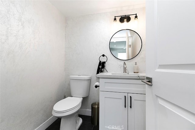 9124 N Nilo Ln, Panorama City, CA 91402 - bathroom with vanity and tile patterned floors