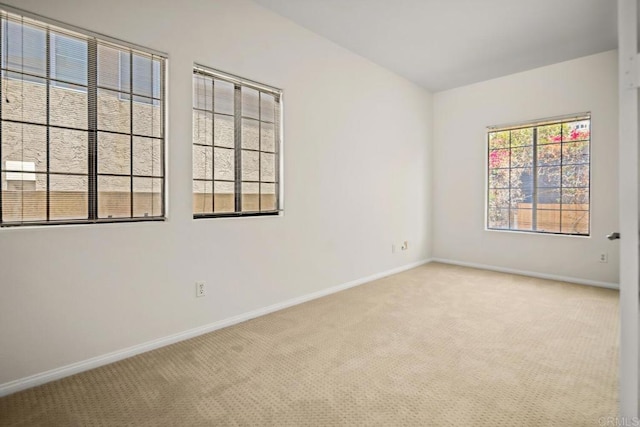 3531 Columbia St, San Diego, CA 92103 - unfurnished room featuring light colored carpet