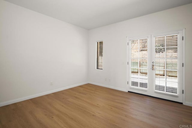 3531 Columbia St, San Diego, CA 92103 - unfurnished room with light wood-style floors and baseboards