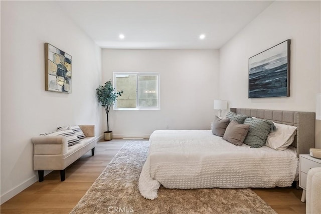 11722 Avon Way Unit 103, Los Angeles, CA 90066 - bedroom featuring light wood finished floors and recessed lighting