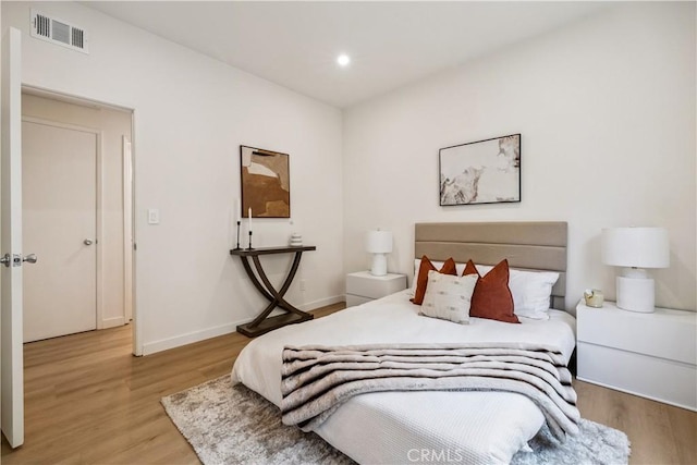 11722 Avon Way Unit 103, Los Angeles, CA 90066 - bedroom with wood finished floors and recessed lighting