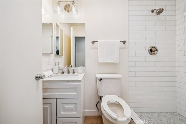 11722 Avon Way Unit 103, Los Angeles, CA 90066 - full bath with tiled shower and vanity