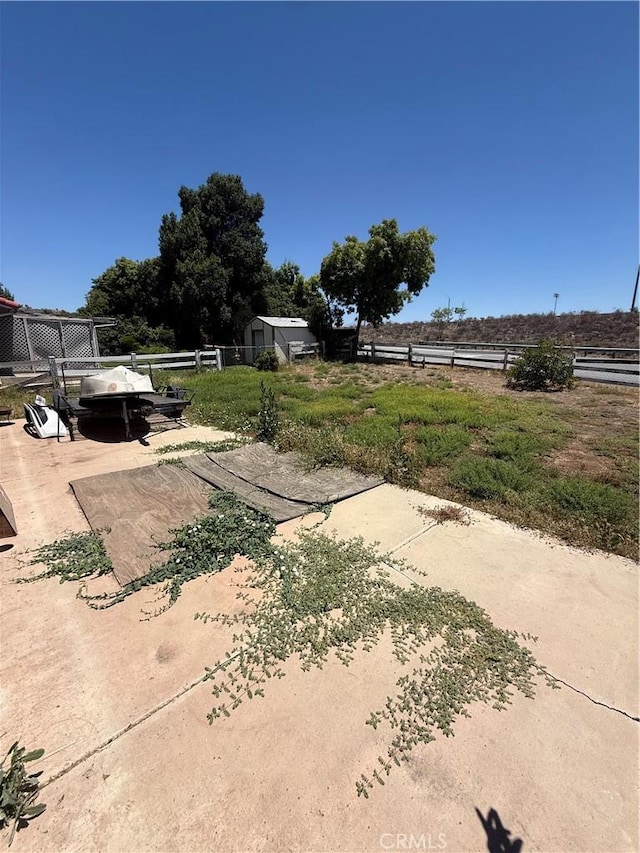12490 Wolverine Cir, Moreno Valley, CA 92555 - view of yard