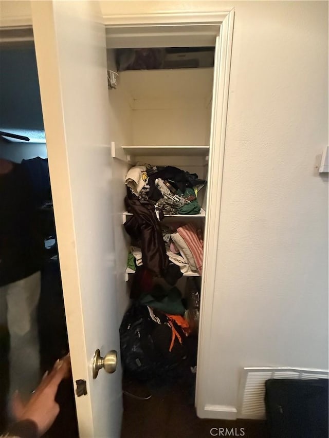 12490 Wolverine Cir, Moreno Valley, CA 92555 - view of closet