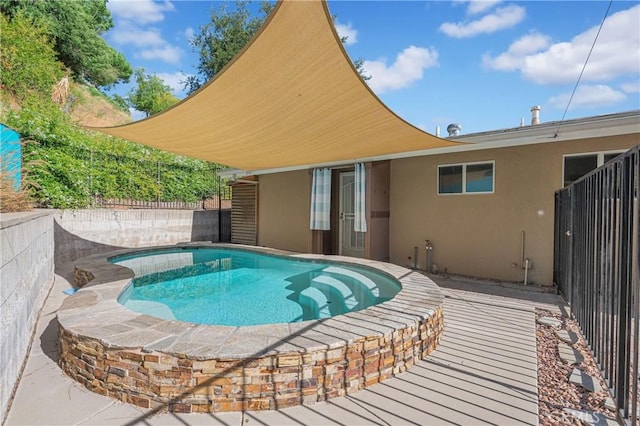 3777 N Arrowhead Ave, San Bernardino, CA 92405 - view of pool