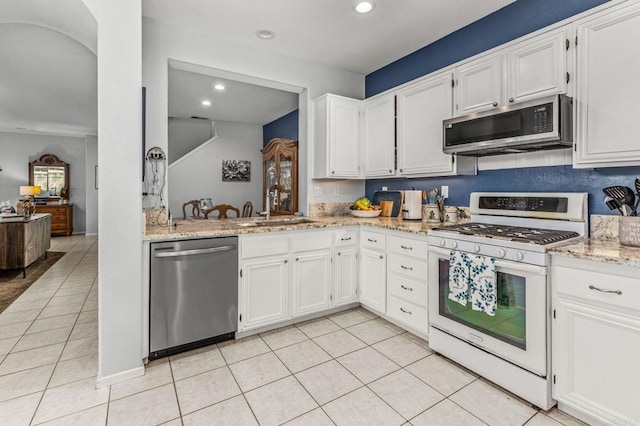 625 Sumner Way Unit 2, Oceanside, CA 92058 - photo 9