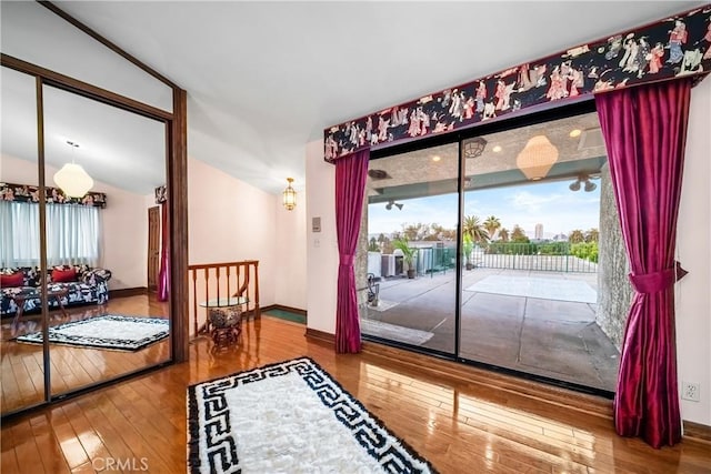 2008 S Bentley Ave Unit 5, Los Angeles, CA 90025 - entryway featuring wood-type flooring and baseboards