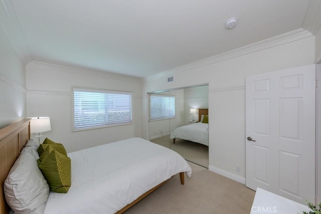 4330 E Cornwall Ave, Orange, CA 92867 - bedroom featuring light carpet, ornamental molding, and a closet