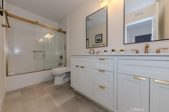4330 E Cornwall Ave, Orange, CA 92867 - full bath with double vanity and bath / shower combo with glass door