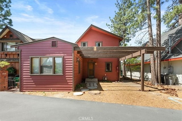 115 Lagunita Ln, Big Bear Lake, CA 92315 - view of rustic home