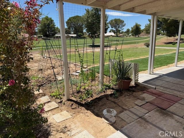 15163 Tournament Dr, Helendale, CA 92342 - view of patio / terrace