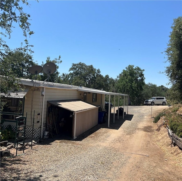 38150 Sumac Ln, Squaw Valley, CA 93675 - view of property exterior featuring driveway