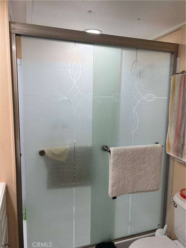 38150 Sumac Ln, Squaw Valley, CA 93675 - bathroom featuring a shower with shower door