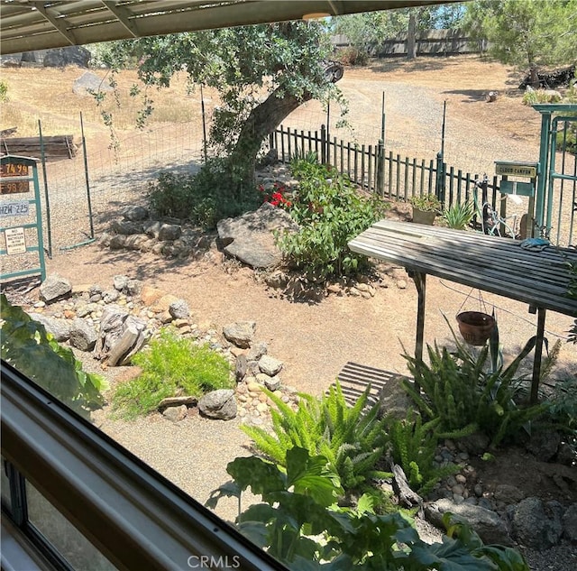 38150 Sumac Ln, Squaw Valley, CA 93675 - view of yard