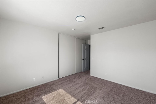 37632 15th St E, Palmdale, CA 93550 - carpeted empty room with baseboards