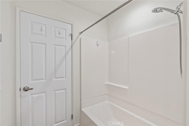 242 N 10th St Unit 242, Grover Beach, CA 93433 - bathroom featuring bathing tub / shower combination