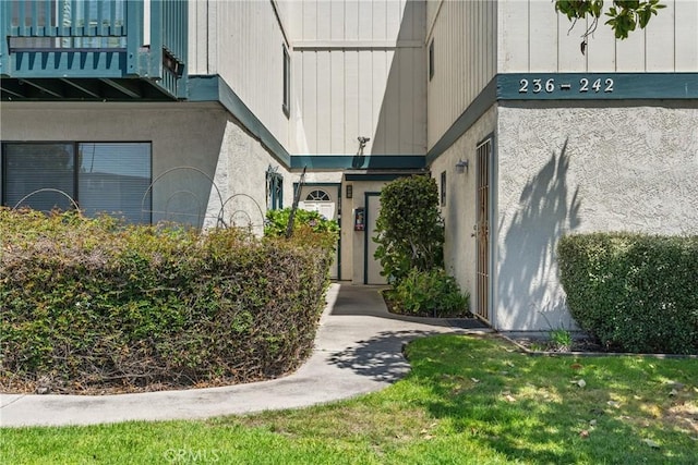 242 N 10th St Unit 242, Grover Beach, CA 93433 - doorway to property with a balcony