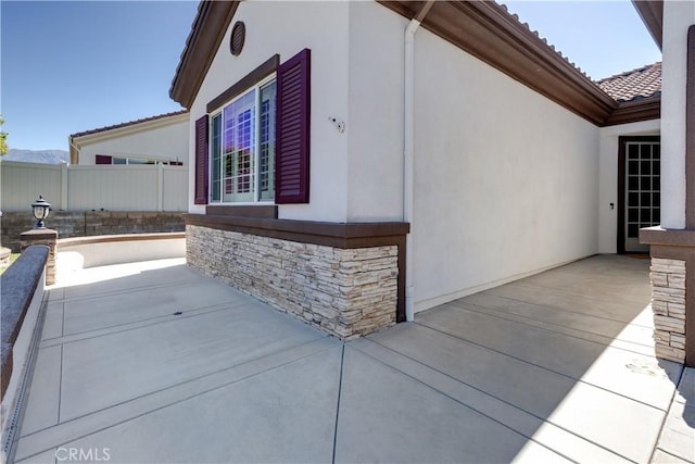 1740 Las Colinas Rd, Beaumont, CA 92223 - view of patio / terrace