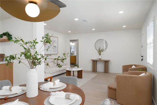 13203 Lakewood Blvd, Downey, CA 90242 - community lobby with recessed lighting