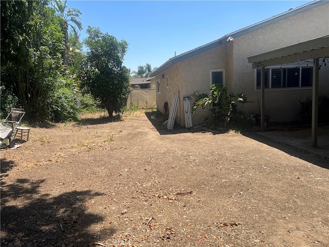 946 W Woodcrest, Bloomington, CA 92316 - view of yard